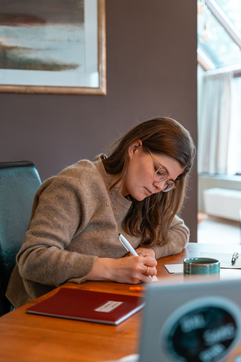 Préparation d’atelier : prise de notes manuscrites concentrée
